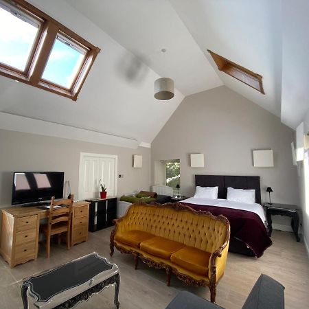 Muchalls Toadhall Rooms מראה חיצוני תמונה