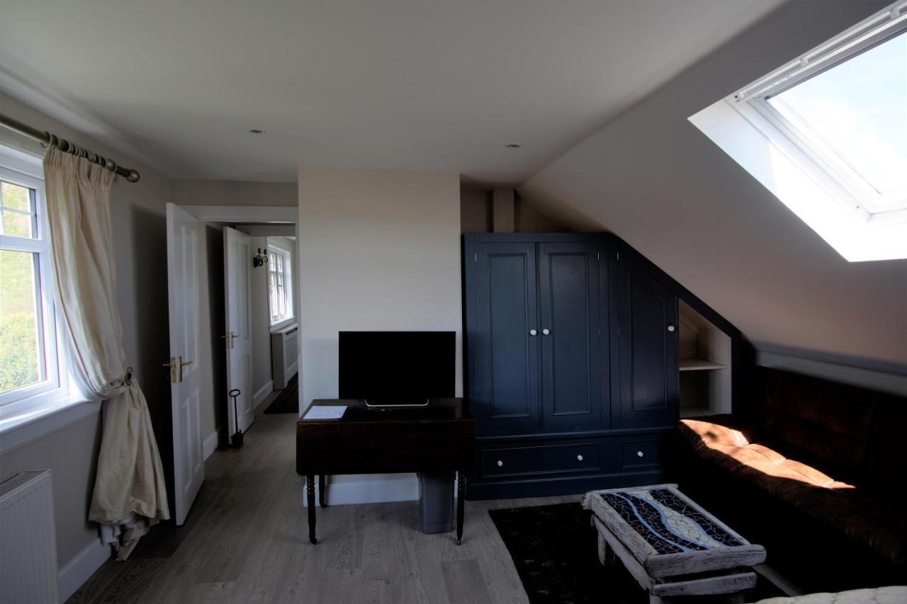 Muchalls Toadhall Rooms מראה חיצוני תמונה